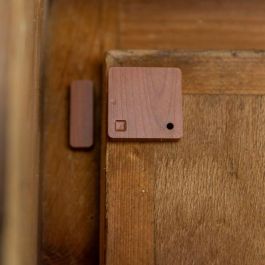 Shelly Blu Door/Window Sensor de Contacto para Puerta y Ventana Bluetooth Inalámbrico Marrón