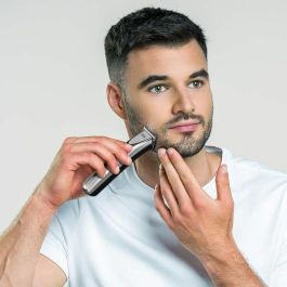 Wahl WAH0043917039312 Cortapelos Multifunción Elite Groom - Conexión 240V, Batería con 150 minutos de autonomía, Diseño Plateado/Negro Wahl WAH0043917039312 Cortapelos Multifunción Elite Groom - Conexión 240V, Batería con 150 minutos de autonomía, Diseño Plateado/Negro