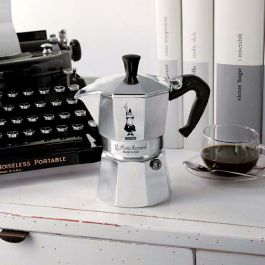 Cafetera Italiana Bialetti Moka Express Plateado Aluminio Metal 60 ml 1 Taza Cafetera Italiana Bialetti Moka Express Plateado Aluminio Metal 60 ml 1 Taza