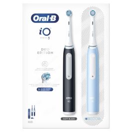 Oral-B iO 3 Pack de 2, cepillos de dientes eléctricos negro y azul, 2 cabezales, 1 estuche de viaje