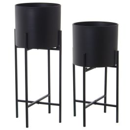 Set de Maceteros Alexandra House Living Negro Metal Con soporte (4 Piezas) Precio: 136.49999957. SKU: B18KLHDQXB