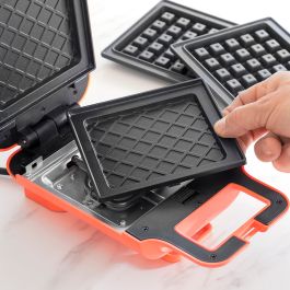 Gofrera y Sandwichera 2 en 1 con Recetas Wafflicher InnovaGoods Negro Rojo 600 W (Reacondicionado A+)