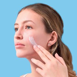 DEXECLEAR Aquafluido Matificante SPF50+ para Piel Grasa y Acné, Control de Brillos, 40 ml