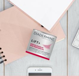 Diadermine LIFT + SUPER FILLER Crema Rellenadora Antiedad y Reafirmante Día para Todo Tipo de Pieles 50 ml Diadermine LIFT + SUPER FILLER Crema Rellenadora Antiedad y Reafirmante Día para Todo Tipo de Pieles 50 ml