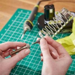 Soldador Sin Cable Ryobi ONE+ RSI18-0/ 18V/ Sin Batería ni Cargador