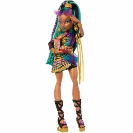 Monster High Muñeca Nefera de Nile con Lavish y 7 Accesorios JDR48