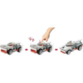 Hot Wheels MON8001011512218 - Vehículo Motorizado Monster Action Hotweiler con Sonidos y Luces - 23 cm