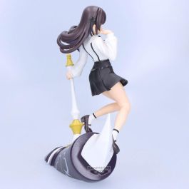 Out on Time Figura Alina Clover I May Be a Guild Receptionist but I'll Solo Any Boss To Clock 18cm