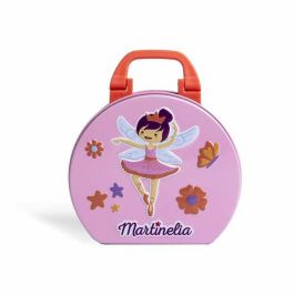 Lata de belleza martinelia magic ballet. 11x10,5x3,5 cm. incluye 9 sombras de ojos 4 brillos de labios. Lata de belleza martinelia magic ballet. 11x10,5x3,5 cm. incluye 9 sombras de ojos 4 brillos de labios.