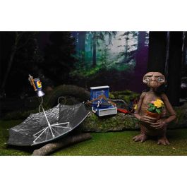 NECA Figura Ultimate Deluxe E.T. El Extraterrestre 40 Aniversario 12cm con Accesorios