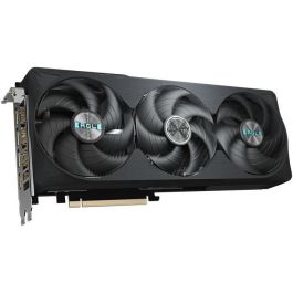 GIGABYTE Tarjeta Gráfica GeForce RTX 5070 Ti EAGLE OC 16GB GDDR7 SFF