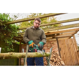 Bosch UniversalChain 18 Motosierra Inalámbrica - Herramienta Solo Sin Batería 18V