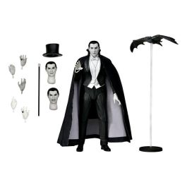NECA Figura articulada Drácula Carfax Abbey Universal Monsters 18cm con accesorios Precio: 47.88999952. SKU: B1GMN7YCWA