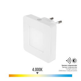 Piloto noche led cuadrado 0,5 W 5 lm 4000 k Precio: 2.50000036. SKU: S7909722