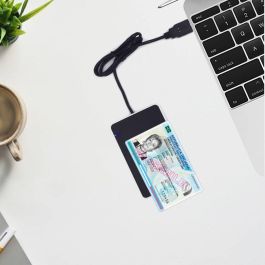 Ewent EW1053 Lector de Tarjetas Inteligentes Sin Contacto USB NFC para DNIe, Tarjeta Sanitaria, Windows, Mac - Negro