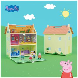 Peppa Pig: Casa De Madera Con 4 Personajes