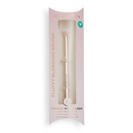 Revolution Make Up #R4 FLUFFY Blending Brush Brocha de Maquillaje Vegana para Difuminar y Pulir con Fibras Sintéticas Antibacterianas 1 Unidad Revolution Make Up #R4 FLUFFY Blending Brush Brocha de Maquillaje Vegana para Difuminar y Pulir con Fibras Sintéticas Antibacterianas 1 Unidad Precio: 5.68999959. SKU: B14Y9K7WQS