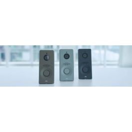2N IP One Videoportero IP de Seguridad Unidad Principal Full HD con Cámara Gran Angular 156° y Zoom Facial Adaptativo, Negro
