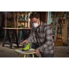 Lijadora Triangular Ryobi ONE+ 18V RPS18-0/ Incluye 6 Lijas/ Sin Batería ni Cargador Lijadora Triangular Ryobi ONE+ 18V RPS18-0/ Incluye 6 Lijas/ Sin Batería ni Cargador