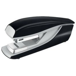 Petrus Grapadora 236 Negra, Capacidad 30 Hojas, Grapado Plano, Metalica, Sobremesa Precio: 25.4999998. SKU: S8415070