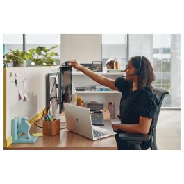 HP Auriculares Blackwire C3225 Diadema Estéreo con Micrófono, Control de Volumen, Jack 3.5 mm con Adaptador USB-C a USB-A Negro Precio: 56.50000015. SKU: B1F938JKJH