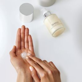 Reafirmante Cuello y Escote Kanebo Sensai Cellular Performance 100 ml