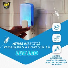 Raid Trampa LED Antiinsectos sin Insecticida para Mosquitos y Moscas - Aparato Eléctrico Silencioso con Recambio