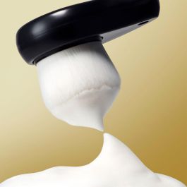 Sensai ULTIMATE the creamy soap Jabón cremoso 125 ml Limpiador facial que elimina impurezas, combate envejecimiento y aporta luminosidad