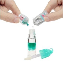 Mga LIT0035051525479 Muñeca Yummiland Susie con Brillo Temático Regaliz