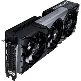 Gainward Tarjeta Gráfica GeForce RTX 5070 Phoenix GS 12GB GDDR7 con 3 Ventiladores
