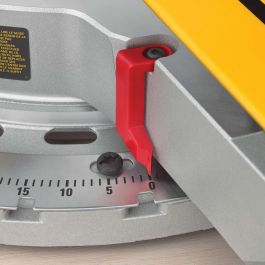 DeWALT Sierra Ingletadora DWS780 1675W con Disco de 305mm