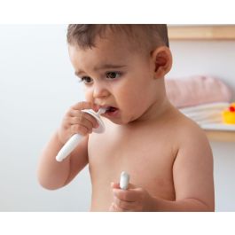 KioKids Set Higiene Bucal Evolutivo Bebé, 3 Cepillos Dentales Silicona y Nylon con Tope, Gris, +0 Meses
