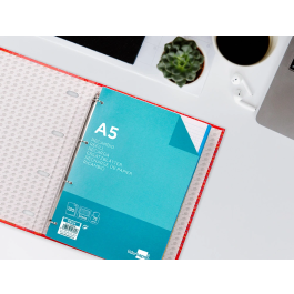 Liderpapel Carpeta con Recambio A5 Cuadro 5mm Forrada 4 Anillas 20mm con Cierre de Gomilla y 120 Hojas