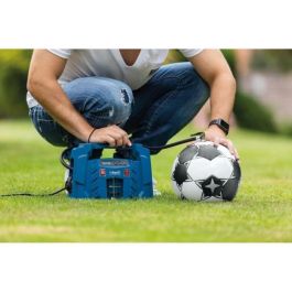 Scheppach Air Force 5 Compresor Portátil 12V, 8 bar, Manómetro Digital con Preajuste de Presión y Almacenamiento Integrado Scheppach Air Force 5 Compresor Portátil 12V, 8 bar, Manómetro Digital con Preajuste de Presión y Almacenamiento Integrado