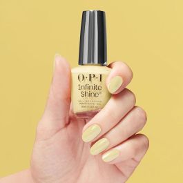 OPI INFINITE SHINE Esmalte de uñas de larga duración efecto gel #This Chic is Bananas 15 ml
