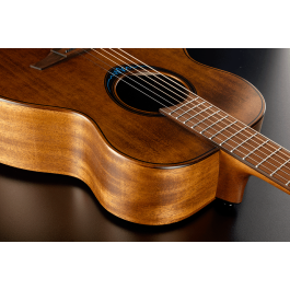 LAG Guitarra Acústica Travel A/E Blue Wave 1 Electroacústica Folk Cedro Rojo Macizo Color Marrón Natural Acabado Satinado