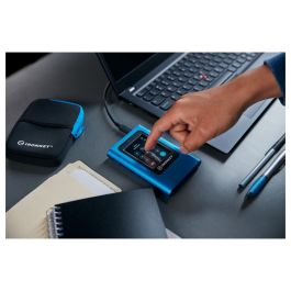 Kingston IronKey Vault Privacy 80 USB 3.2 Gen 1 960GB SSD Externo con Cifrado AES 256-bit y Protección por Contraseña
