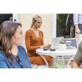 Poly Voyager Free 60+ UC Auriculares Carbon Black con ANC, 3 Micrófonos, Estuche Táctil y Adaptador USB-C BT700