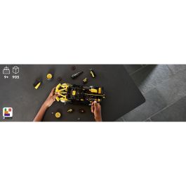LEGO 42151 Bugatti Bolide Technic Coche de Carreras Amarillo/Negro con Motor W16, Dirección y Puertas de Tijera