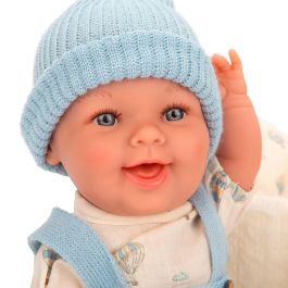 Muñecas Arias Muñeca Elegance Gadi Azul 33 cm con Capazo y Bolsa, Cuerpo de Vinilo, Niño, Edad +3 años Muñecas Arias Muñeca Elegance Gadi Azul 33 cm con Capazo y Bolsa, Cuerpo de Vinilo, Niño, Edad +3 años