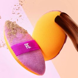 Real Techniques MIRACLE 2 IN 1 Powder Puff Duo - Set 2 Esponjas/Borlas de Maquillaje Doble Cara para Acabado Suave 'Efecto Filtro'