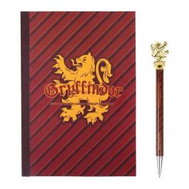 Cerdá Set Papelería Harry Potter Casa Gryffindor Coleccionable | Artículos Escritura Rojo Oficial Papel Plástico 22x22x2.5cm