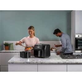 Ninja AF300EU Freidora de Aire 6 en 1 Dual Zone 7.6L, Cocina 2 Alimentos a la Vez, Max Crisp, Asar, Hornear, Deshidratar, Recalentar