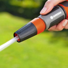 Gardena Lanza de limpieza multichorros regulable 4 en 1, tratamiento anti UV y anti algas, protección contra heladas