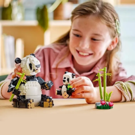 Lego 31165 Animales salvajes: Familia Panda Juego de Construcción 3 en 1 para Niñas y Niños de 8 Años en Adelante