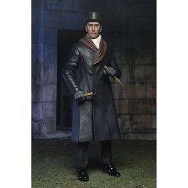Neca Figura Van Helsing Scale Action Figure 18 cm - Horror of Dracula con torso y 3 pares de manos, estacas, cruz y candelabros