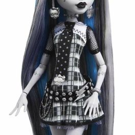 Mattel Monster High Reel Drama Frankie Muñeca en Blanco y Negro