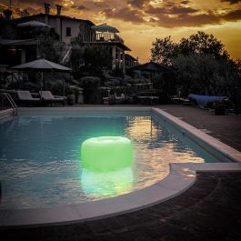 Asiento Hinchable con LED Multicolor y Mando a Distancia Pulight InnovaGoods Asiento Hinchable con LED Multicolor y Mando a Distancia Pulight InnovaGoods