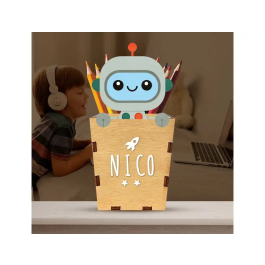 Wondee Portalápices Personalizable de Madera Robot, Cubilete Infantil para Lápices y Útiles Escolares, 10x19 cm, Materiales Sostenibles Precio: 43.1728. SKU: B1B66RZWJM