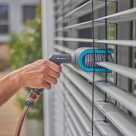 Gardena Cepillo para Limpieza de Persianas con Cabezal Giratorio para Lamas en C o Z, Gris/Azul, Ancho Lama ≤ 8cm